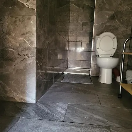 بيت ضيافة Cozzy 2 Roooms With 2 Beds برادفورد